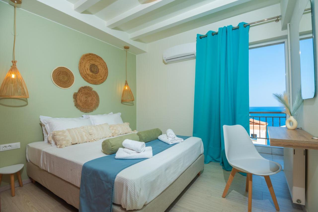 City Centre With Sea View Apartment อายิโอสนิโกลาโอส ภายนอก รูปภาพ